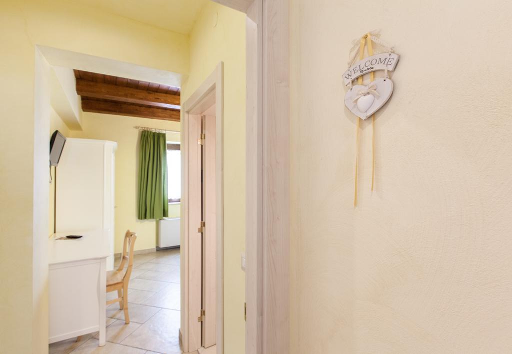 Bed and Breakfast A Casa Nostra Residenza Di Charme Candela Pokój zdjęcie